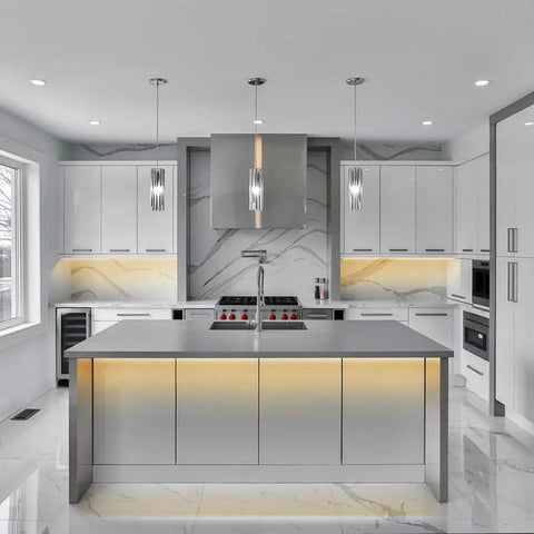 Modern kitchen with FCOB COB LED Strip Tunable 3000K To 6000K UL Listed 24V 16.4 Ft 640 LEDs Per Meter CRI 90 Plus lighting