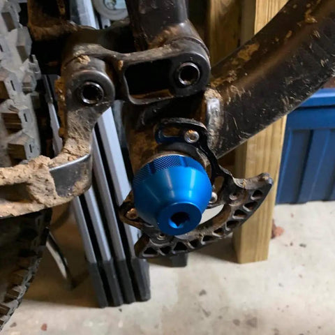 BBT 69.2 16 Notch 44mm Bottom Bracket Tool Fits 16 Notch Cups For Bicycle Maintenance attached to a mountain bike frame