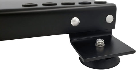 Rugged Pressure Washer Skid Plate Frame In Black Painted Steel With Rubber Feet 10x16 Deck, Heavy Duty Mount Plate corner close-up