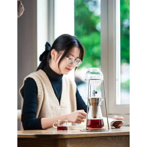 Heavy Duty Cold Brew Drip Tower With Adjustable Rate Dripper And Reusable Stainless Steel Filter, brewing tea at home.