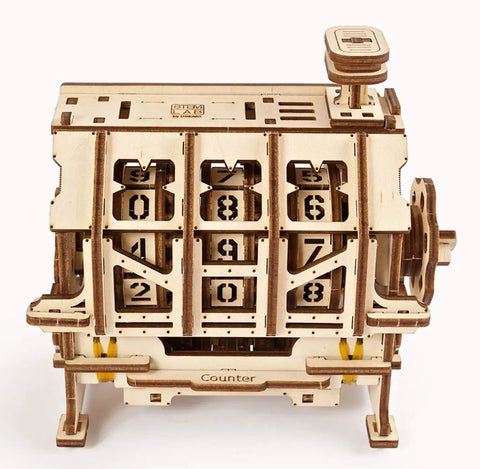 Mechanical Counter Puzzle Kit For STEM Teaching And Engineering Hands On Play Three Gear Cylinders With 0 To 9 Digits Geneva Drive Records 1 To 999, wooden counter front view