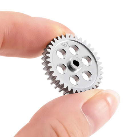 Losi 1 24 Micro B Micro T 2WD RC Car Aluminum 36T Transmission Spur Gear Upgrade held between fingers