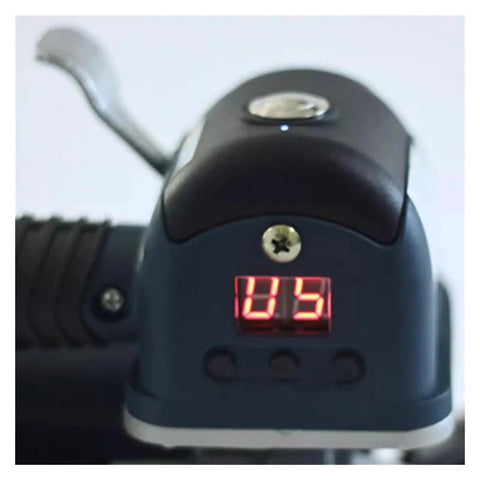 Heavy Duty Electric Strapping Machine DD19A For PET Plastic And Steel Belt control panel with digital display for strapping settings.