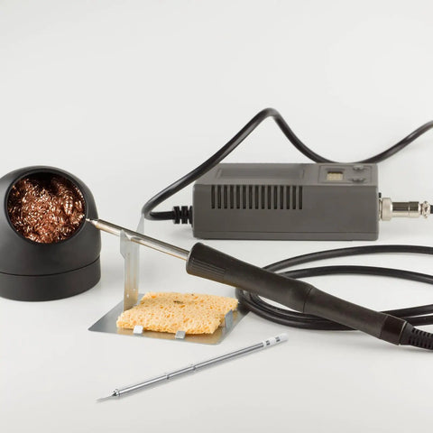 Copper Soldering Iron Tip With Quick Heat For Electronics Soldering Station Long Conical Fine Tip With Precise Temperature Control Great For PCB Repair And Tip Replacement, shown with soldering station and stand