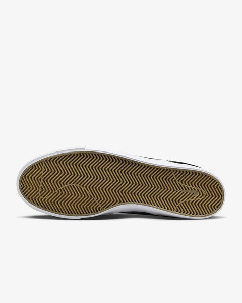 Bottom view of SB Zoom Stefan Janoski OG Unisex Skate Shoes with vulcanized construction and grippy sole for quick responsive push off