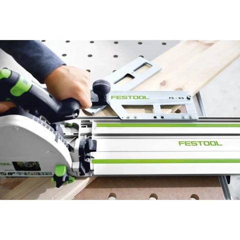 Close-up of Pro Grade 106 Inch Guide Rail 2700mm For Straight, Splinter Free Cuts With Track Saws And Routers in use