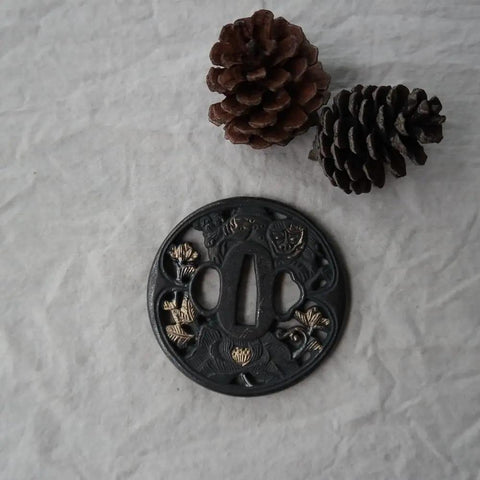 Black Alloy Tsuba Koshirae Accessory With Lotus Pattern For Katana Wakizashi Or Tanto New Condition 78mm 76mm Lightweight