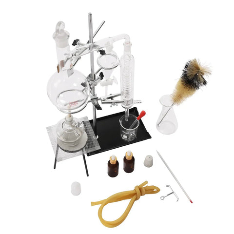 500Ml Glass Distillation Kit With Steam Distillation Setup For Essential Oil Extraction Lab Glassware Set, visible flask and beaker