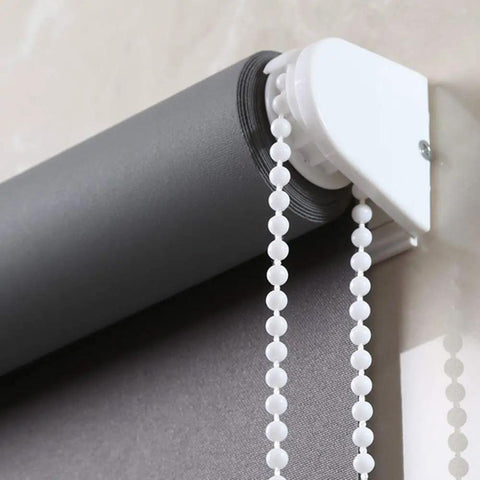 Heavy Duty White Beaded Chain Cord For Roller And Roman Blinds Easy Weekend Fix 10 Yards Adjustable Plastic Pearl Rope close-up view.