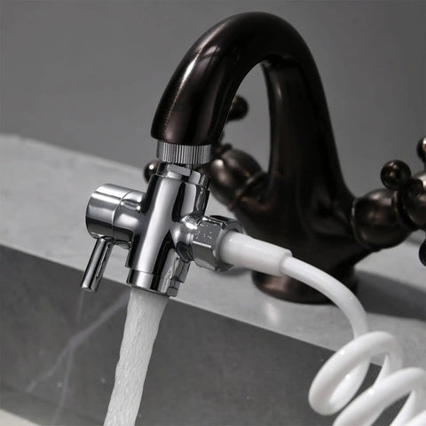 Brass Diverter Valve With Aerator And 3 Way Splitter, showcasing male thread adapter and 360 swivel faucet connector in chrome finish