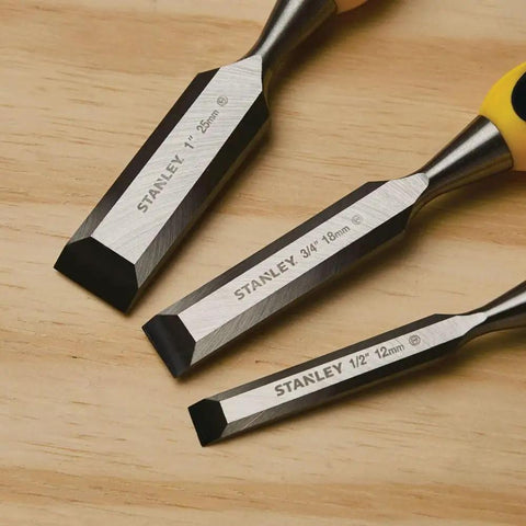Three Piece Chisel Set With Hardened Chrome Carbon Steel Blades, Short Series For Extra Control, showing blade sizes