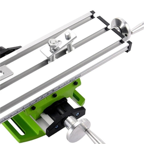 Heavy Duty Bench Drill Vise With X And Y Axis Adjustment Coordinate System For Metal Lathe Milling Fixture Table close-up of adjustment knobs and measurement scale.