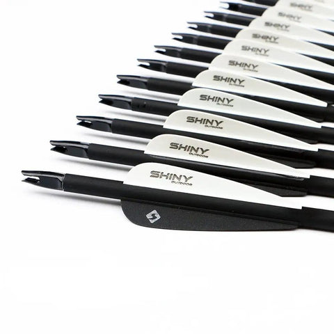 30 Inch Carbon Arrows For Compound Recurve Bow Hunting And Target Practice, 0.309 Inch Diameter, Fletched With Two Black And One White Vanes
