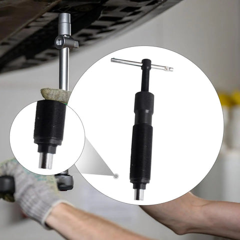 Heavy Duty 10 Ton Ram Rod For Hydraulic Puller Set being used, close-up of 20 by 13 cm metal rod and grip detail