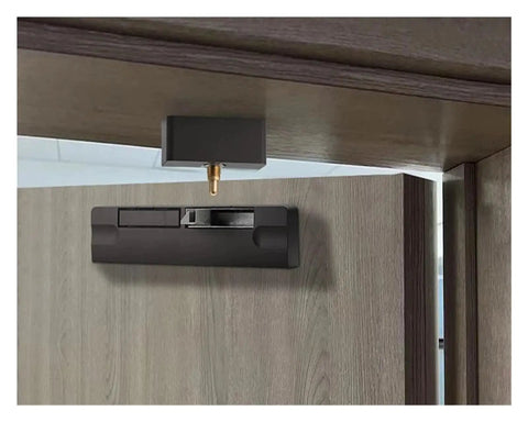 Adjustable Bedroom Door Closer With Damping Buffer And Quiet Hydraulic Mechanism installed on a wooden bedroom door