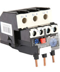 NR2-36 Electric Thermal Overload Relay For Motors 23 To 32A, side view showing terminals and adjustment dials, 690V insulation