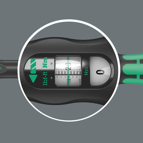Close-up of Pro Grade Click Torque Wrench With Reversible Ratchet, 2.5 To 25 Nm, Quarter Inch Drive, display showing torque settings