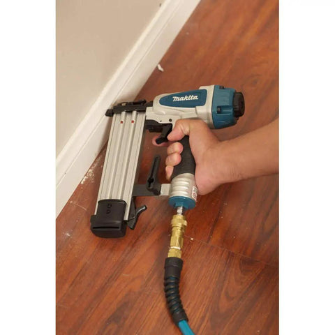 Rock Solid 18 Gauge Brad Naler With Slick Trigger And Compact Narrow Nose For Tight Corners Fires Five Eighth Inch To Two Inch Nails Smoothly Lightweight Aluminum Frame Keeps It At Just Three Pounds No Sweat Woodworking Essential