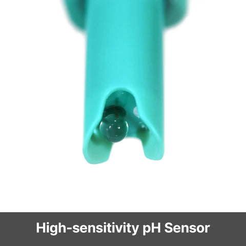 Close-up of AI209 Value Series PH20 Waterproof pH Tester Kit sensor highlighting high-sensitivity low impedance design.
