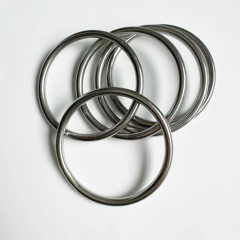 Stainless Steel O Rings 2.7 Inch Welded Closed Seamless Ring 5 Pack Heavy Duty 5mm Wire For Macrame DIY Crafts Dog Leashes Key Chains Purses
