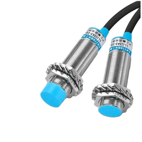 Inductive Proximity Sensor M18 Long Detect Distance 3 Wire NPN PNP DC Switch For Automation Heavy Duty Rugged Industrial Grade High Precision Non Contact Sensing LLJ18A316 Capacitive Proximity Sensor Variant with blue tips and metal casing