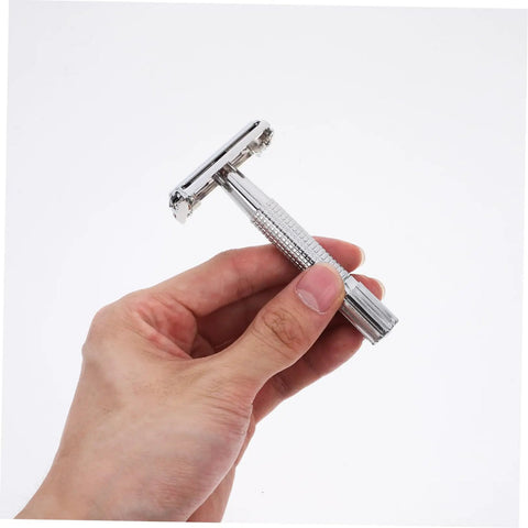 Long Handle Safety Razor for Men With Butterfly Open Design, Old School Vintage Style Beard Shaver and Facial Hair Remover, Sealed Head for Close Smooth Shaves, Easy Grip Manual Shaving Kit held in hand