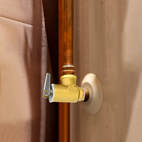 GASHER 1/2 in NPT water heater T&P relief valve with brass body and side lever mounted on copper pipe.