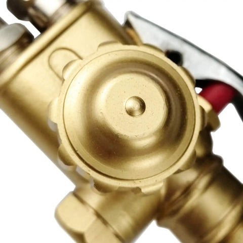 Close-up of knob on Heavy Duty Oxygen And Acetylene Cutting Torch For Oxy Fuel Welding CA2460 Cutting Attachment Ready Multi Gas Capable
