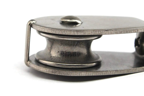 Stainless Steel Wire Rope Pulley Block M32 Swivel Crane Wheel Kit Two Pack for Easy Lifting and Towing 360 Degree Top Ring Prevents Rope Knotting Rust Resistant Durable Heavy Duty Construction close-up pulley wheel