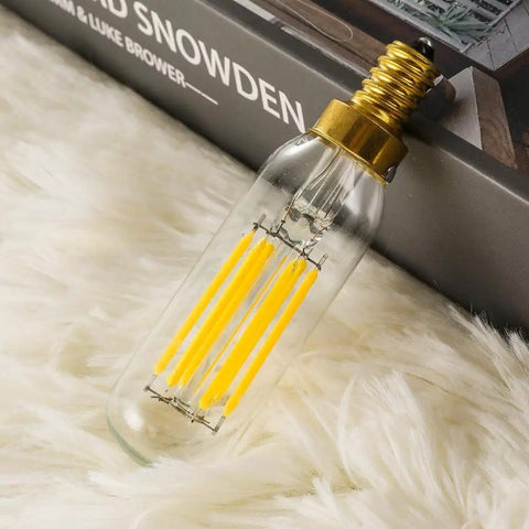 Dimmable LED Filament Candle Bulb 60W Equivalent For Chandeliers And Sconces, 4000K Daylight White Clear Glass E12