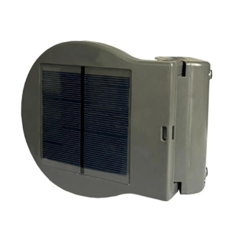 Solar Powered Pond Aerator With 2600mAh Battery And USB Rechargeable Design, showing compact clip-on oxygen pump in gray