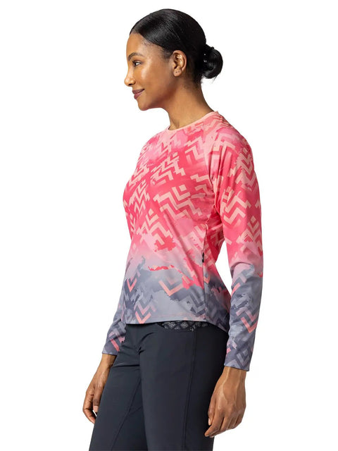 Side view of Vista Long Sleeve Women Cycling Jersey For Mountain Biking And Gravel Riding, Red Rocks color, Large size