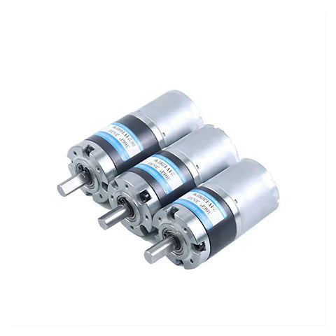 36mm Dc Planetary Gear Motor With 8mm Shaft And 12V 24V Dual Power, side view of three motors with visible shafts.