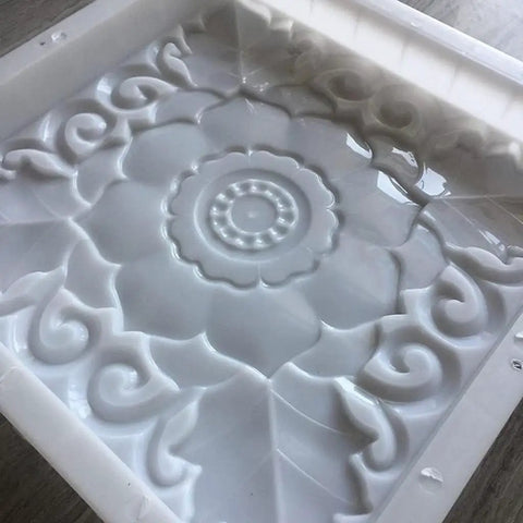 Lotus Square Concrete Molds For Walkways And Garden Paths, Easy To Use Reusable ABS Plastic Paver Molds For DIY Hardscaping On Lawn