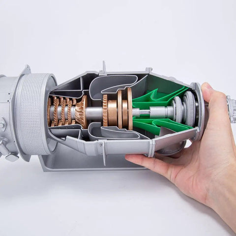 Cutaway Totally Realistic Turboprop Engine Model Kit For DIY Hobbyists, PT6A Turbine Engine Replica With 3D Printing, Desktop Science Toy, Educational Gift For Teens And Adults, 100 Piece Set held in hand
