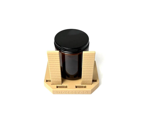 Label Application Tool For Jars And Bottles With Adjustable Height And Width Aligner Base And Two Sticking Columns Three Configurations