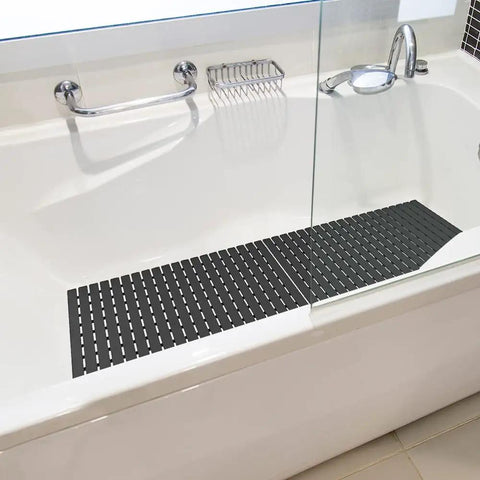 No Sweat Non Slip Shower Mat For Tub, Heavy Duty Premium TPE Bathtub Rug, 27.5 x 15.7 inches, black non-slip surface in bathtub.