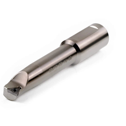 Close-up of metal boring bar from Heavy Duty R8 Boring Head Set With Three Inch Head And Three Quarter Inch Shank Six Piece Boring Bar Set.
