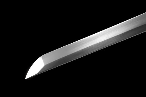 Close-up of 9260 spring steel blade tip of Beefy Full Tang Battle Ready Samurai Katana Sword With Black Finish Handmade 2960