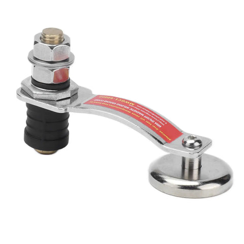 Heavy Duty Magnetic Welding Ground Clamp With Strong Suction And Stable Silicone Insulation For Secure Electronic Projects And Hardware Wiring Tasks That Keep Your Setup Safe And Cool No Sparks Or Heat Problems Here close-up showing the metal base and copper connection.