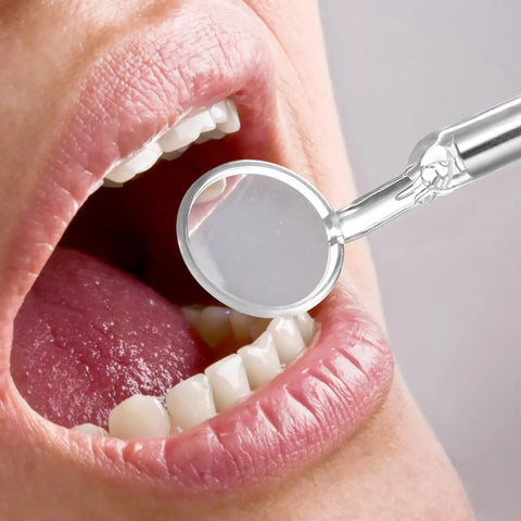 LED Lighted Stainless Steel Mouth Mirror For Teeth Inspection And Plaque Removal used in open mouth for oral check