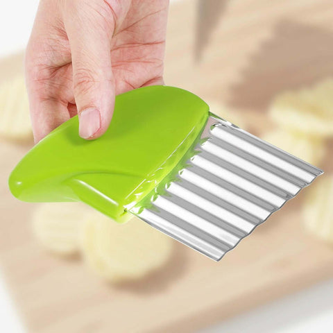 Guduling green crinkle cutter with stainless steel waffle blade, side view