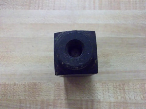 Heavy Duty Pneumatic Flow Control Valve One Quarter Inch Npt With Precision Throttle Adjustments For Hydraulic Gear And Shop Tools Built Tough And Straight Shooting To Handle Rough Grinds While Keeping Line Pressure Dead On Target All Day Long