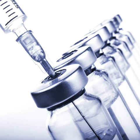 Top Shelf 100 Pack Sterile Disposable 18 Gauge One And A Half Inch Luer Lock Syringe Tips for lab use extracting liquid from vials.