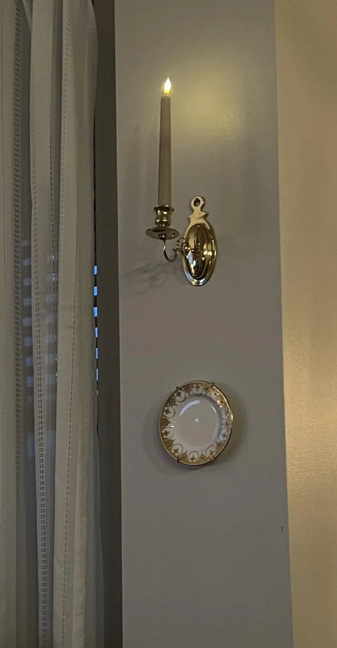 Heavy Duty Polished Brass Plate Hanger For Wall Display With Non Scratch Hooks And Complete Wall Mount Kit supporting decorative plate