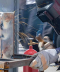 Welder using 60 Cubic Foot Steel Nitrogen Cylinder With CGA580 Valve, DOT 3AA Approved Inert Gas Tank for industrial welding tasks