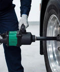 Premium Shop Grade 1 Inch Air Impact Wrench Delivering 4200Nm Of Brutal Torque Operating At 3200Rpm for lug nut removal.