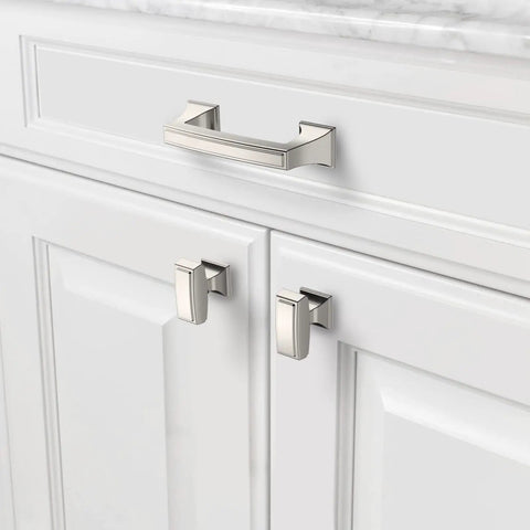 Oil Rubbed Bronze 3.75 Inch Cabinet Handles 30 Pack Premium Zinc Alloy Cabinet Pulls For Kitchen Cabinets Drawer Pulls Dresser Hardware Durable Finish And Timeless Style on white cabinets