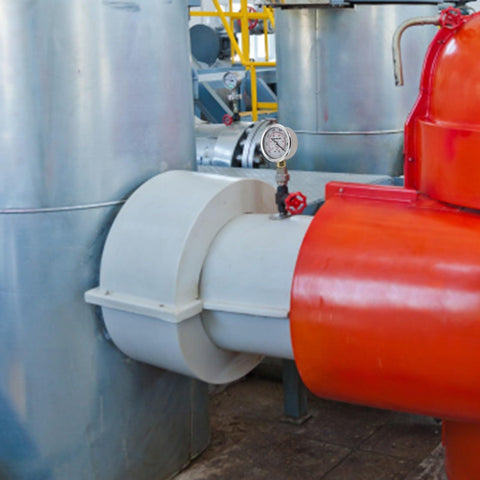 Industrial setting with Heavy Duty Industrial Stainless Steel Hydraulic Oil Pressure Gauge With Glycerin Filled attached to pipe