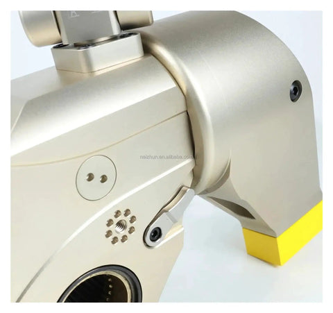 Heavy Duty Hydraulic Torque Wrench Crafted From Anti Corrosion Alloy and Square Drive, close-up of handle detail.